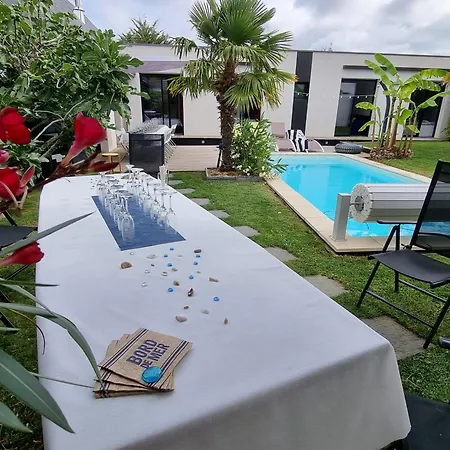 Hébergement de vacances Piscine Chauffée